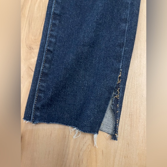 Flying monkey Vervet women’s button fly dark wash denim jeans raw hem - Picture 2 of 4